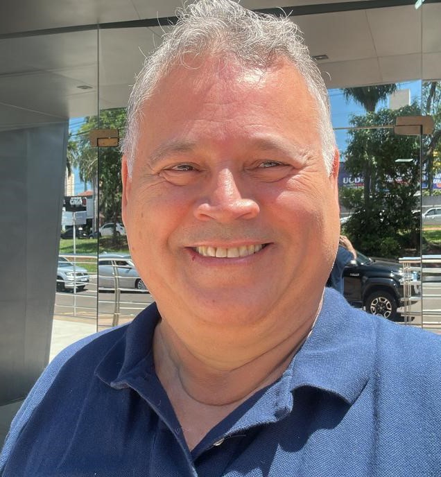 Professor Dr Julio César de Souza